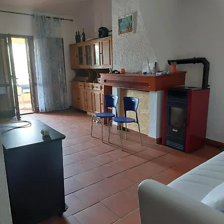 Casa Al Mare Vicino Alla Spiaggia Nyaraló